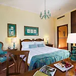 Hotel Sirius