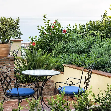 Sirius 4* Taormina