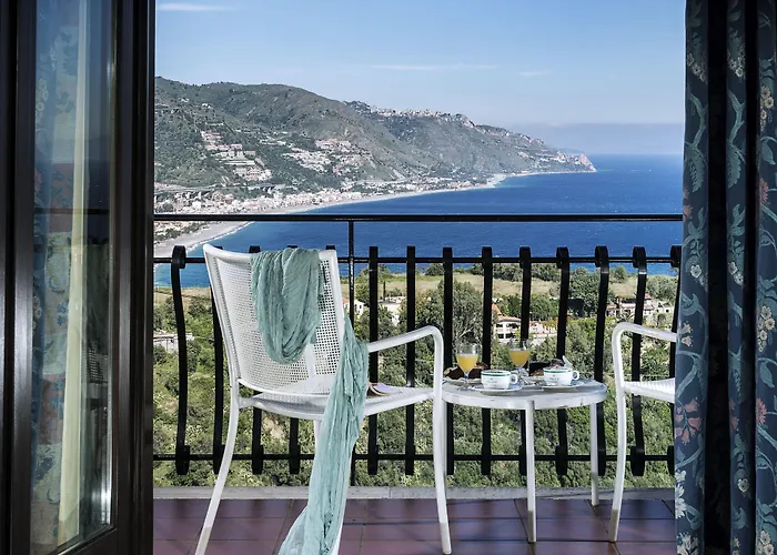 Hotel Sirius 4*