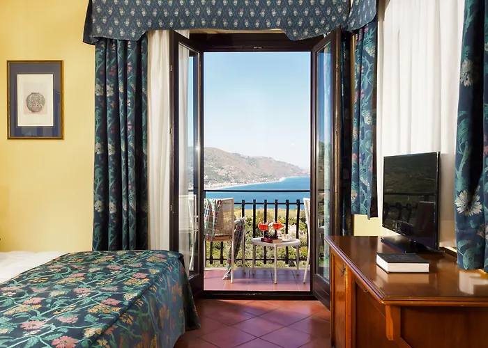 Sirius 4* Taormina