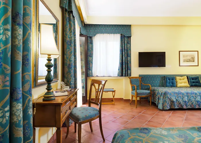 Hotel Sirius