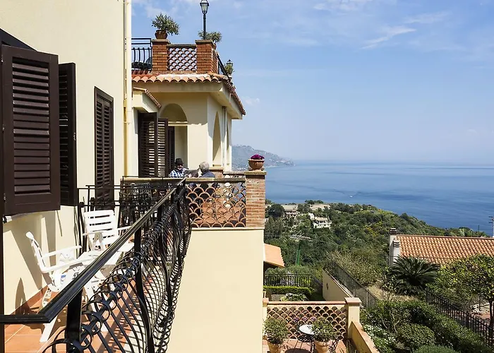 Hotel Sirius 4*
