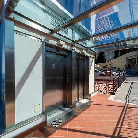 天狼星酒店 酒店 陶尔米纳