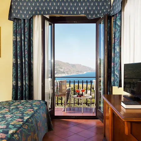 Sirius 4* Taormina