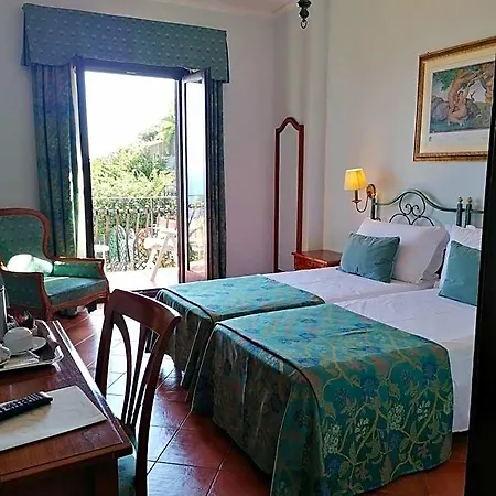 Hotel Sirius 4*