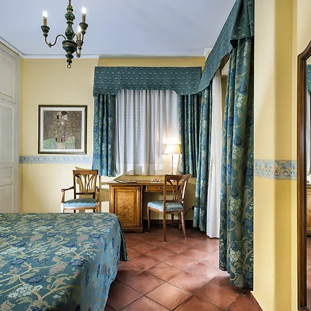 Sirius 4* Taormina