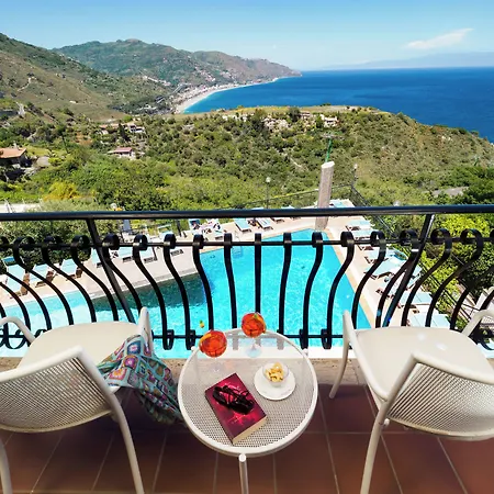 Sirius 4* Taormina